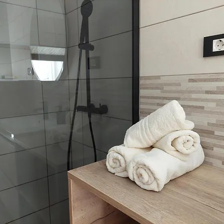 Studio Apartment Under The Castle Skofja Loka Exterior photo